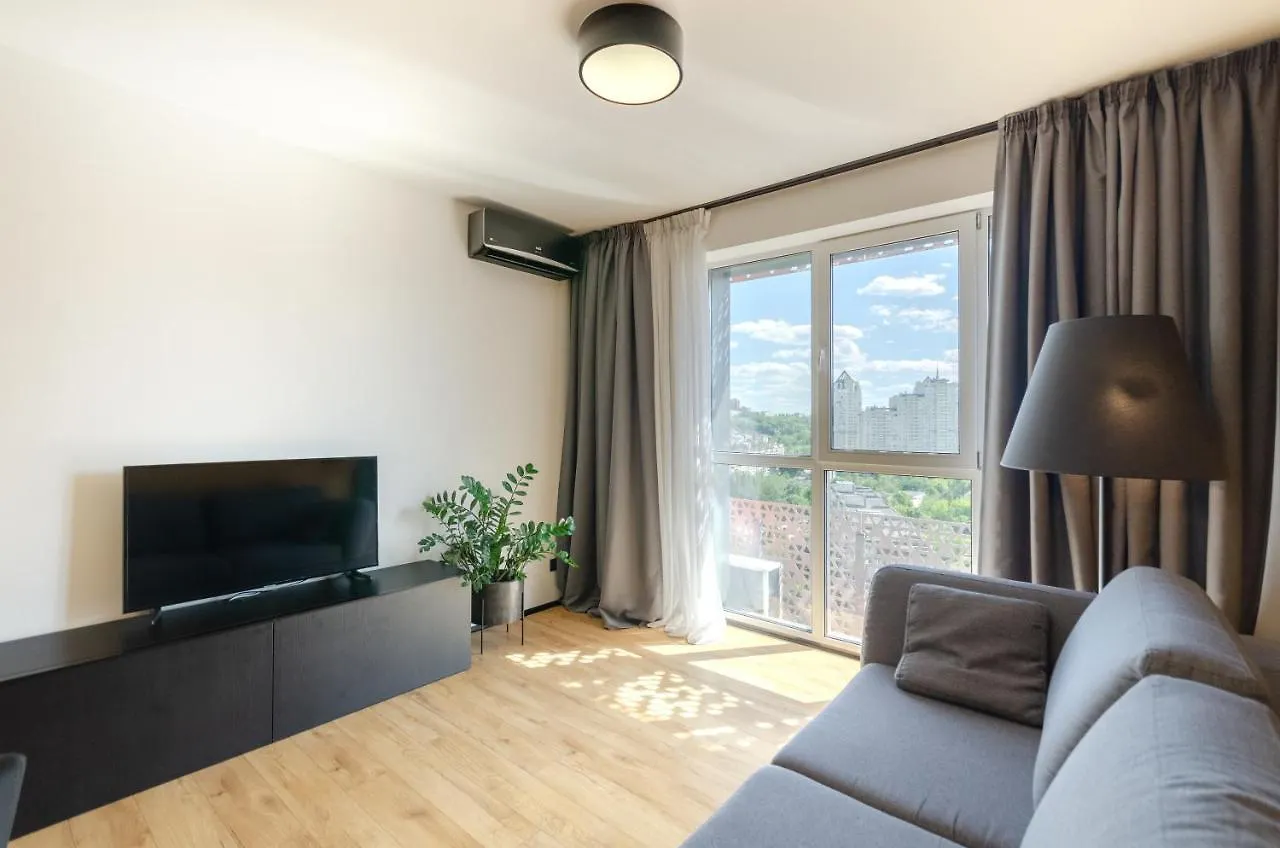 Petrovdom 23-173 In Stylish Apartments At Rc Kyiv