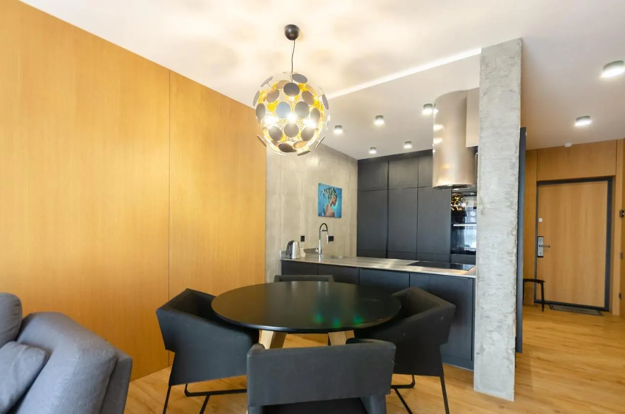 Petrovdom 23-173 In Stylish Apartments At Rc Киев