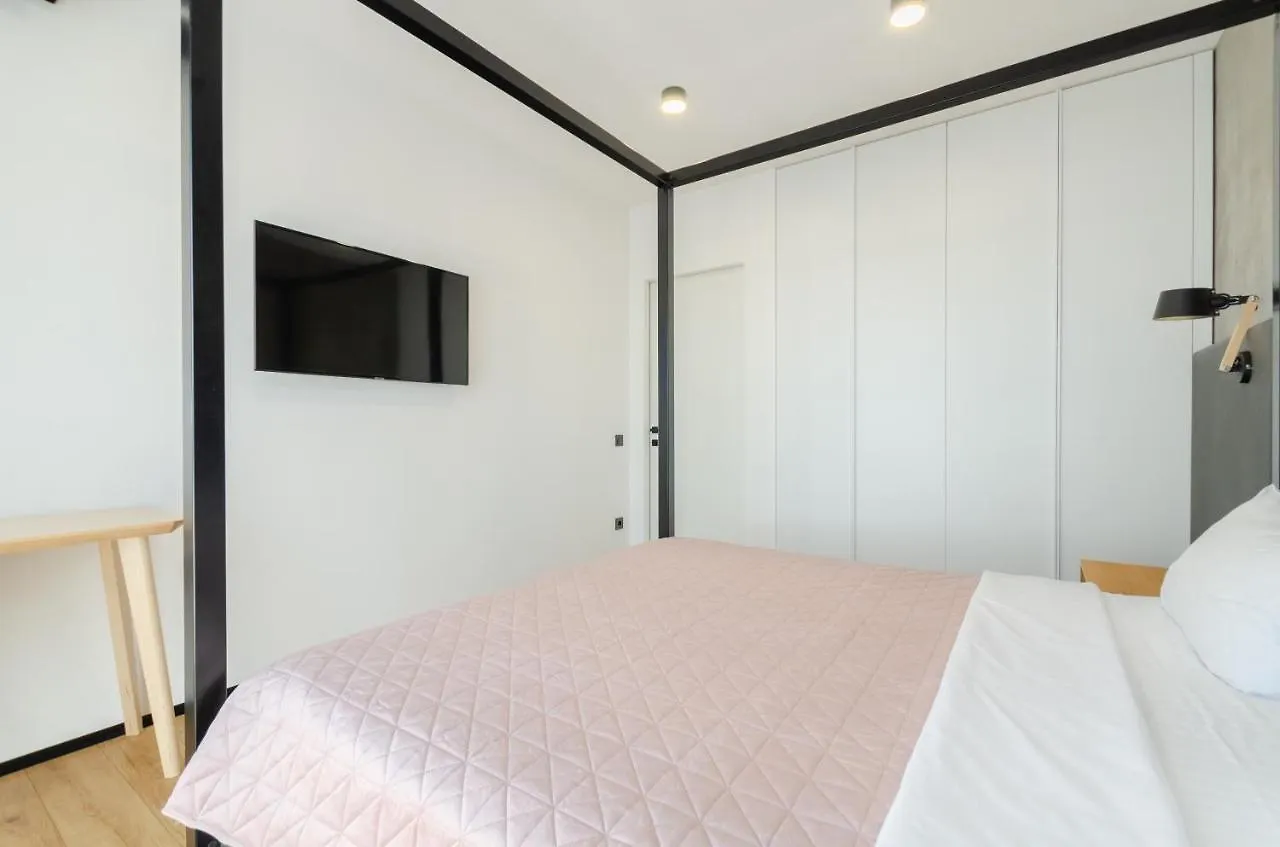 Petrovdom 23-173 In Stylish Apartments At Rc Kiev 0*,  Ucraina