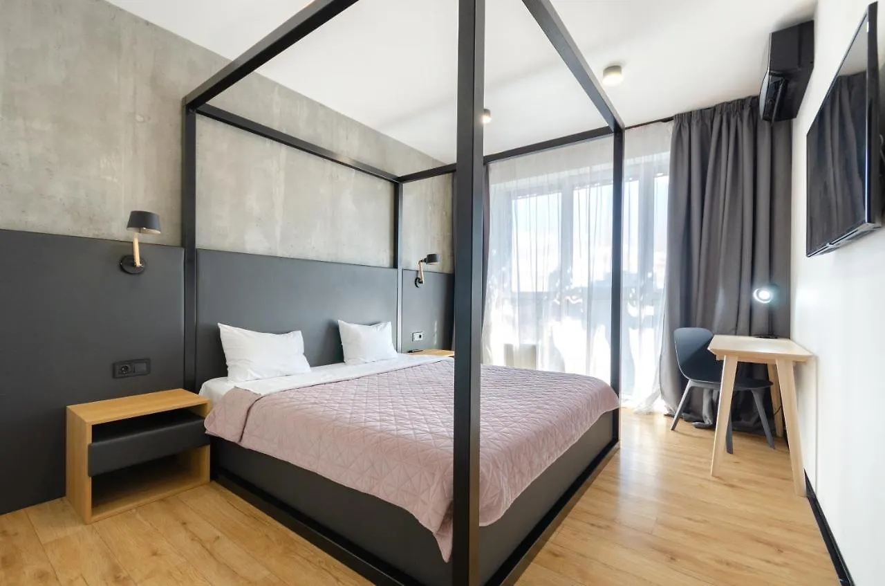 Petrovdom 23-173 In Stylish Apartments At Rc Киев