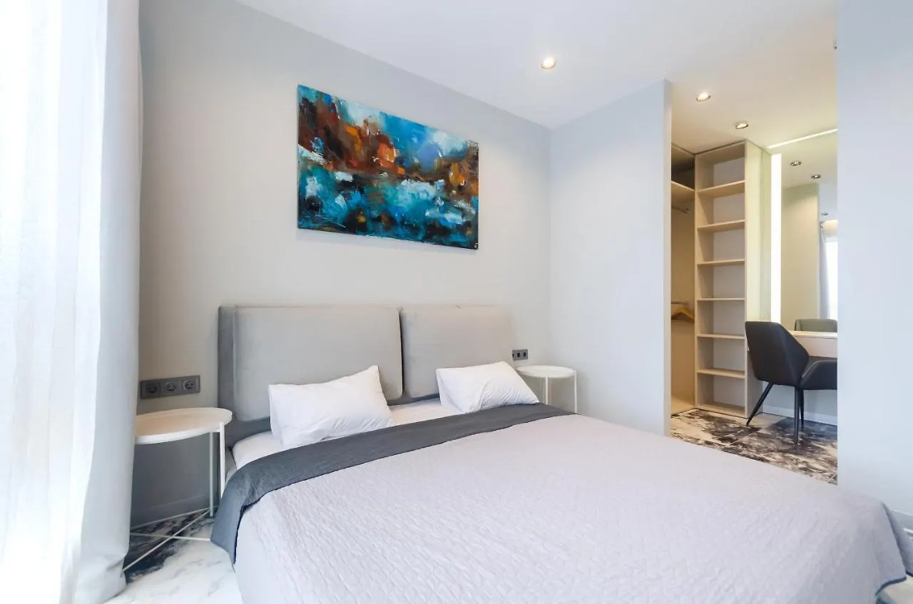 Petrovdom 23-173 In Stylish Apartments At Rc Киев Украина
