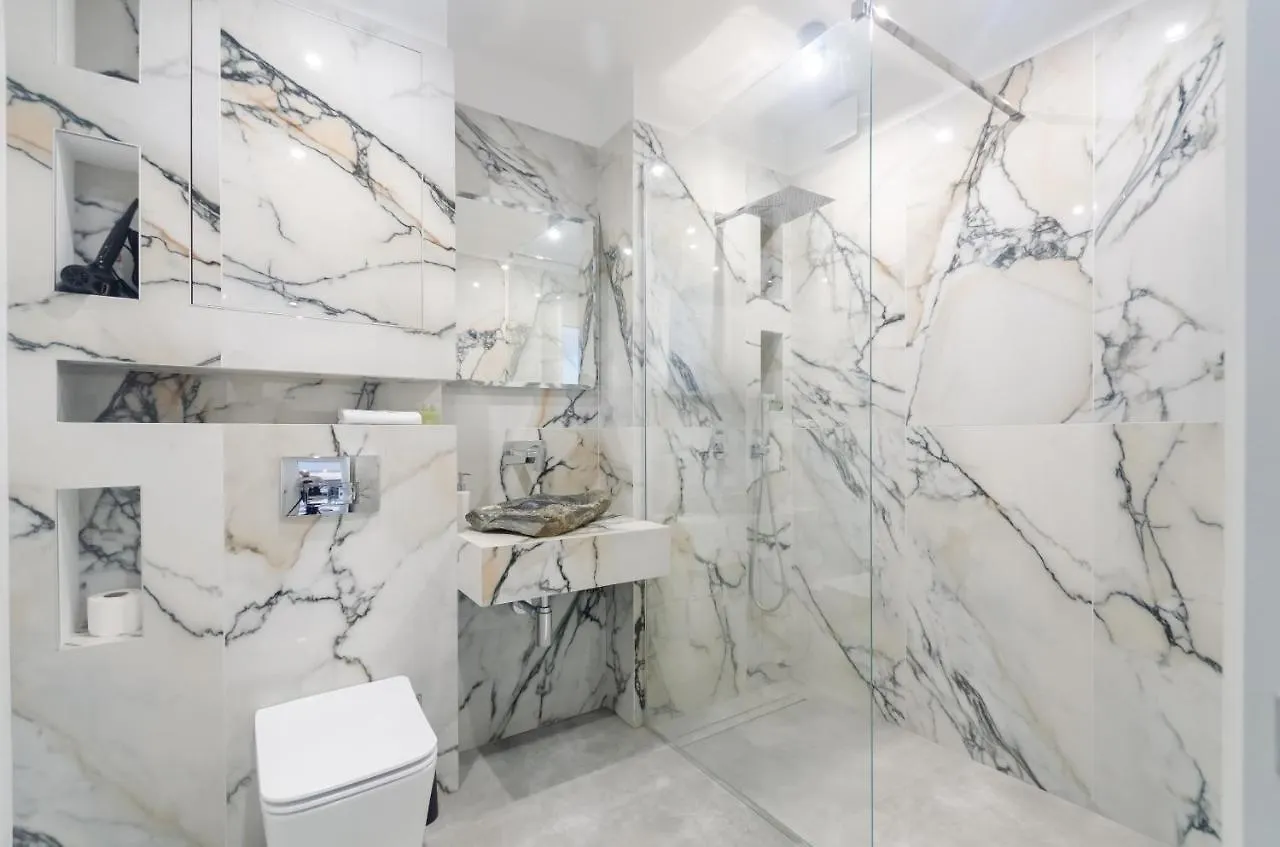Petrovdom 23-173 In Stylish Apartments At Rc Киев 0*,  Украина